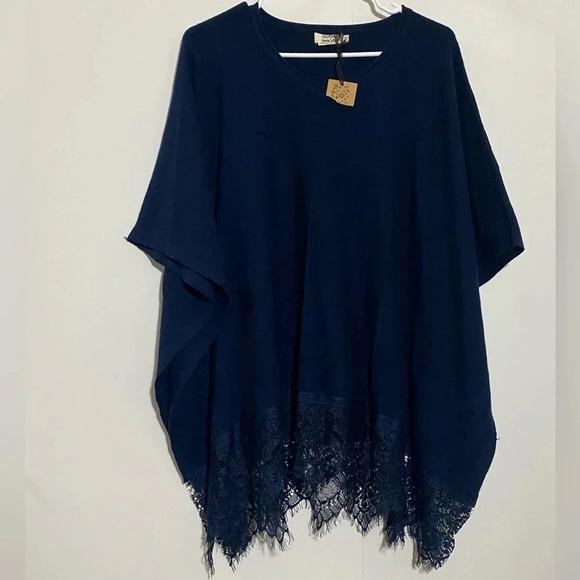 Molly Bracken Navy laced  poncho - Picture 1 of 11